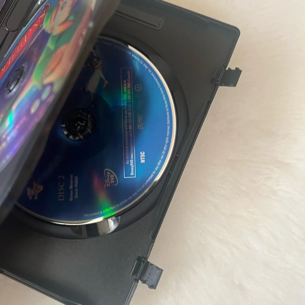 Disney DVD Collection: Peter Pan, Finding Nemo, Monsters, Inc. - Multicolor
